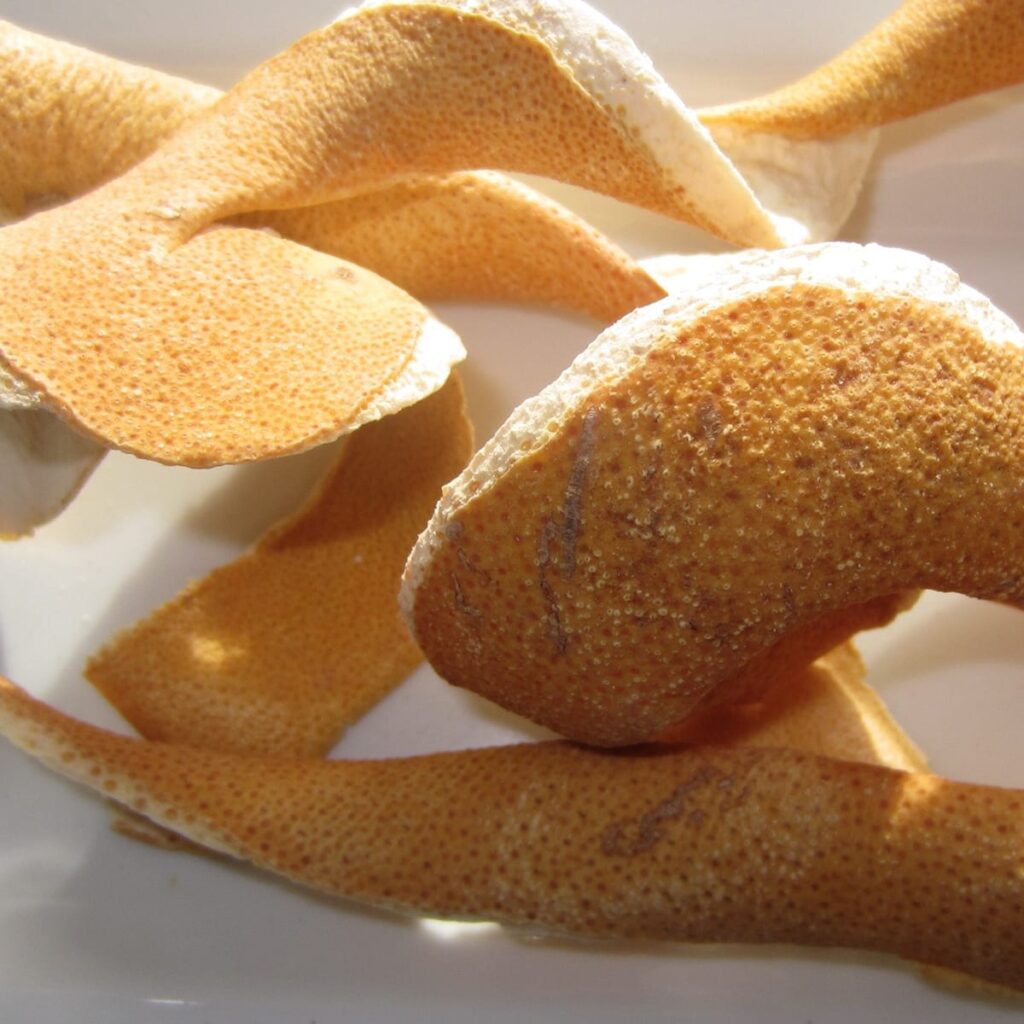 Grapefruit peel