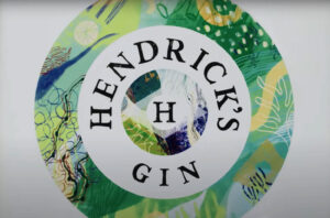 HENDRICK’S ON ICE - ARTIST ORLA STEVENS BRINGS COLOUR TO CURLING