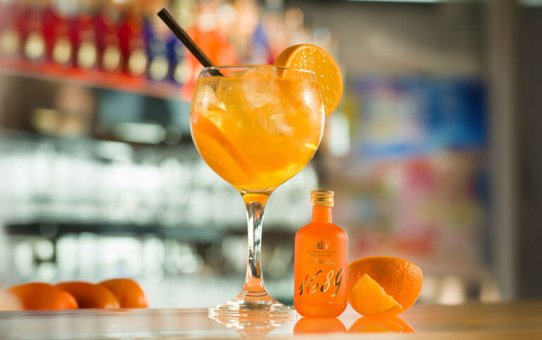 Gin 1689 Orange Gin now available in 5cl miniatures in the UK