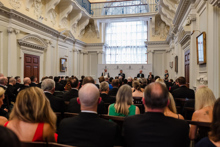 The Gin Guild welcomes 23 new members at its Autumn Installation at Mansion House